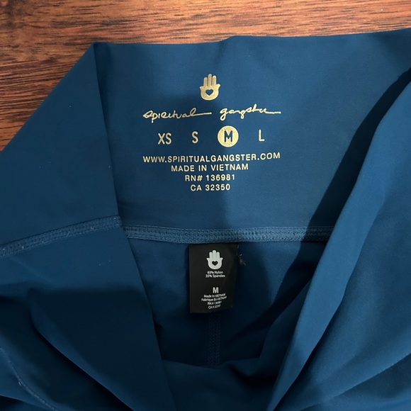 Spiritual Gangster Rainbow Stripe Compressive High Waist 7/8 Legging - Picture 4 of 6